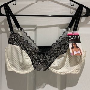 Sexy black & white polka dot bra w/ black lace NWT